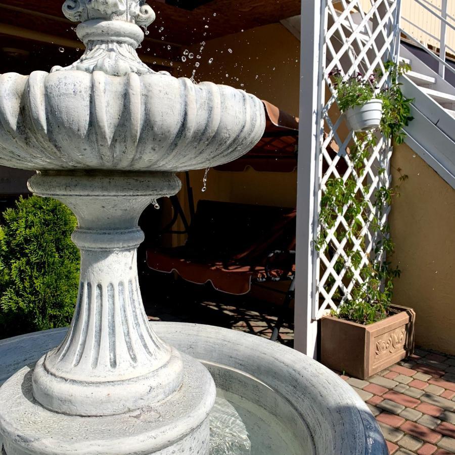 Guest House Santin ชรอโนมอสค์ ภายนอก รูปภาพ